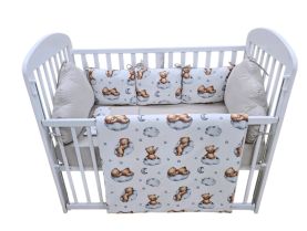 Posteljina sa jastucima 